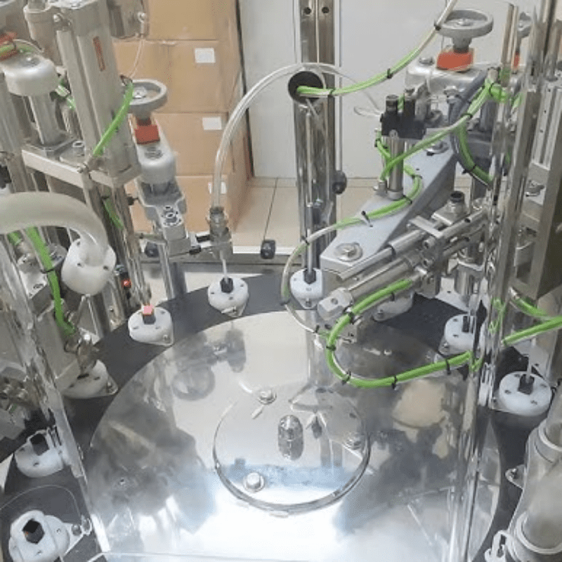 Lip Gloss Bottle Assembly Machine (2)