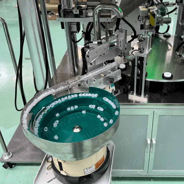 Lip Gloss Bottle Assembly Machine (3)